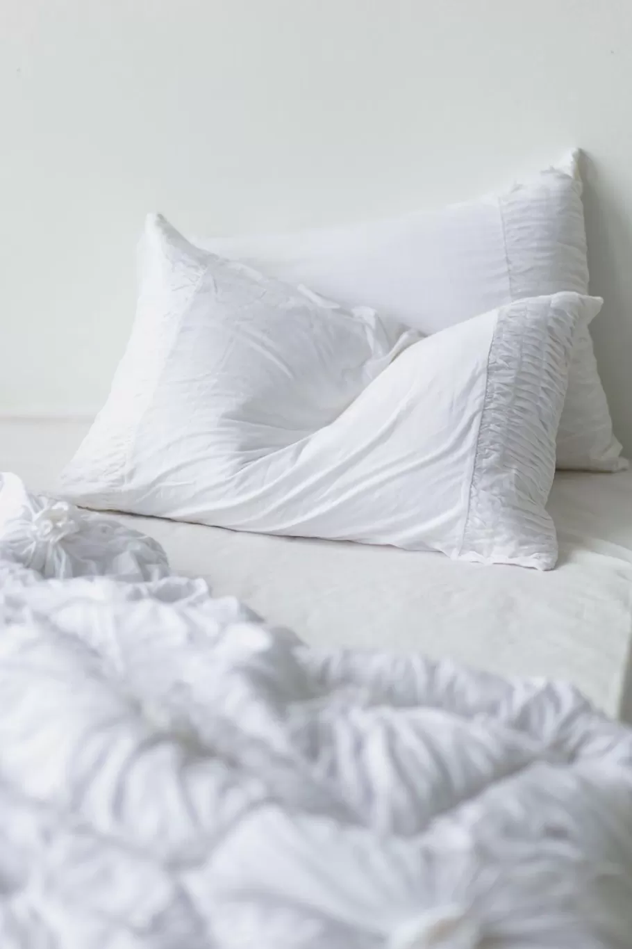 Women Lazybones Rosette Pillowcase Set In White *Organic Cotton