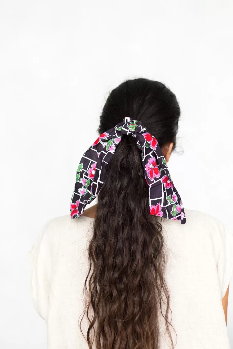 Women Lazybones Scrunchie With Scarf In Zafra