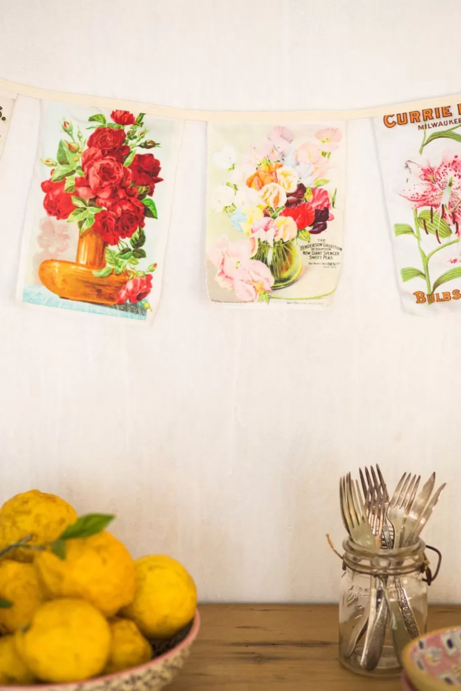 Women Lazybones Vintage Flower Garland *Organic Cotton